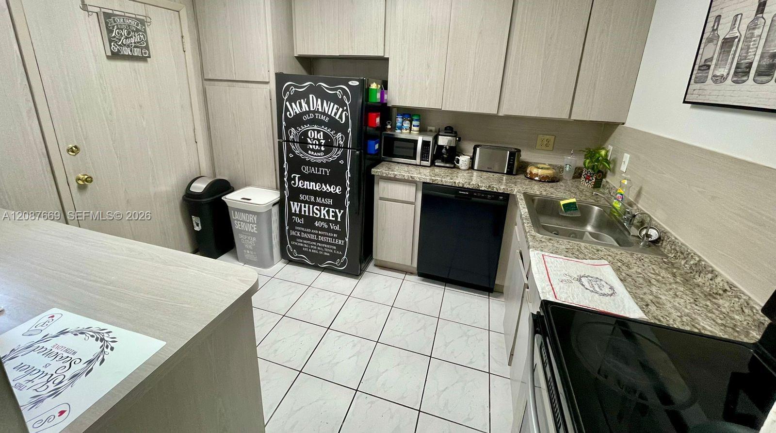 3660 NE 166th St # 212, North Miami Beach FL 33160 photo 2