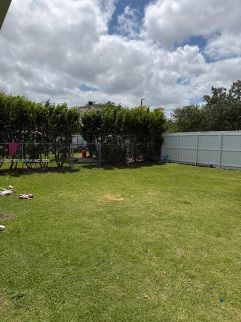 28704 SW 147th Pl, Homestead FL 33033 photo 2