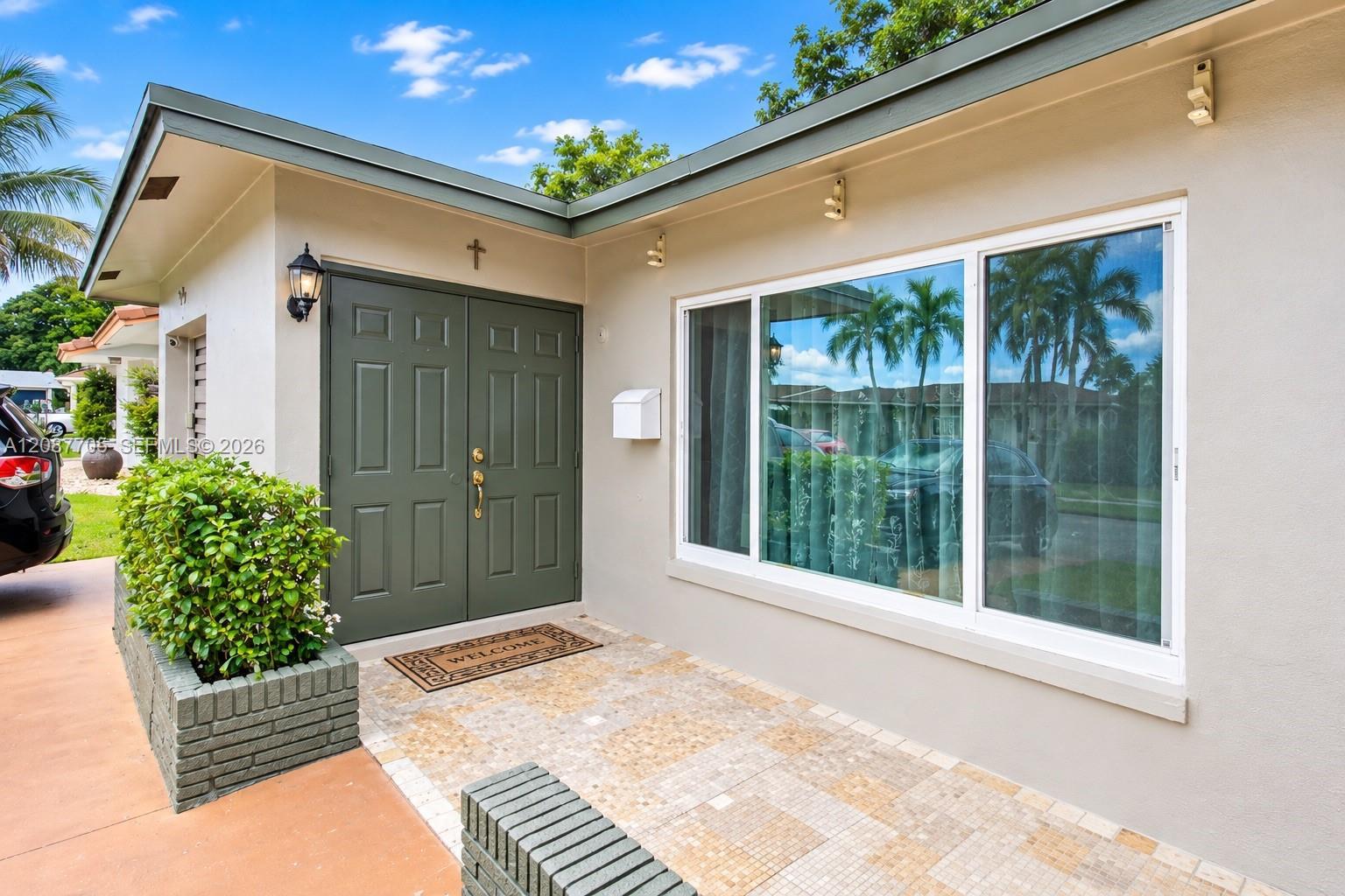 7303 NW 59th St, Tamarac FL 33321 photo 3