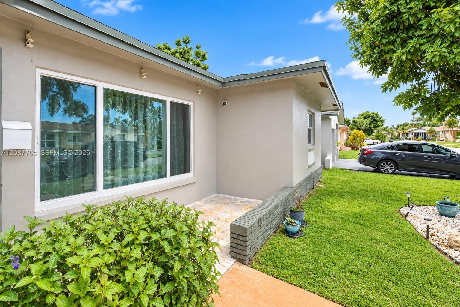 7303 NW 59th St, Tamarac FL 33321 photo 4