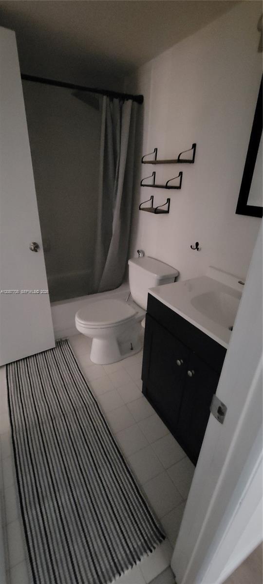 18840 NW 57 Ave # 205, Hialeah FL 33015 photo 4