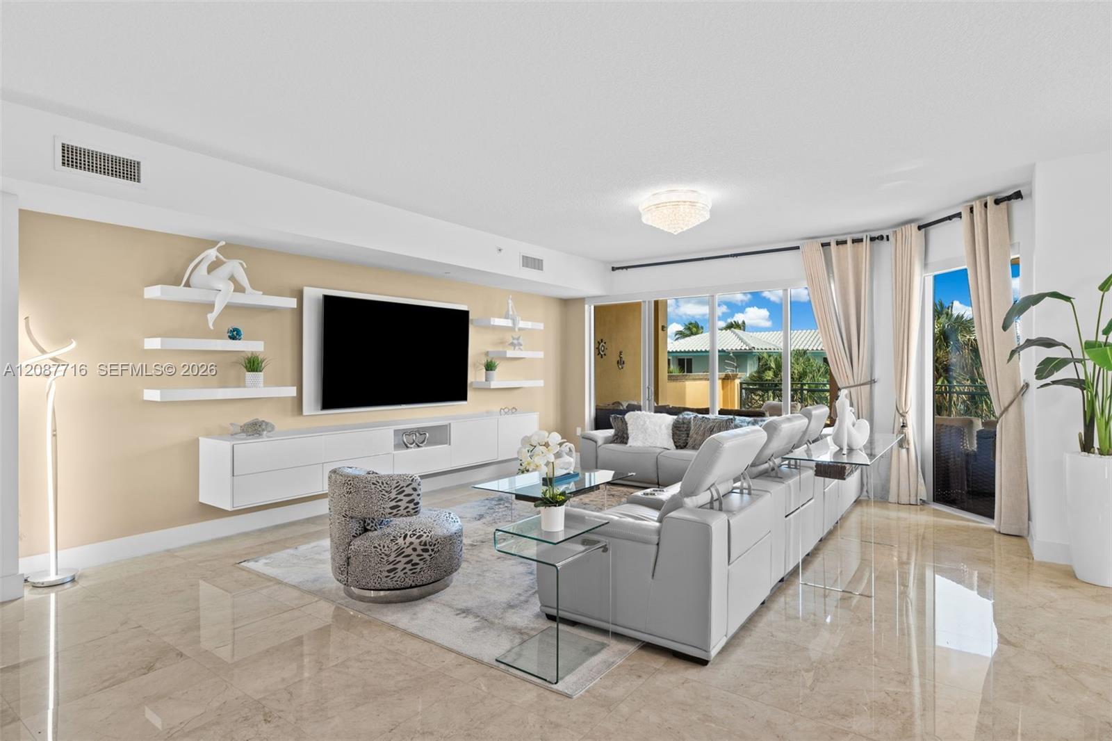 3415 N Ocean Dr # 204, Hollywood FL 33019 photo 4