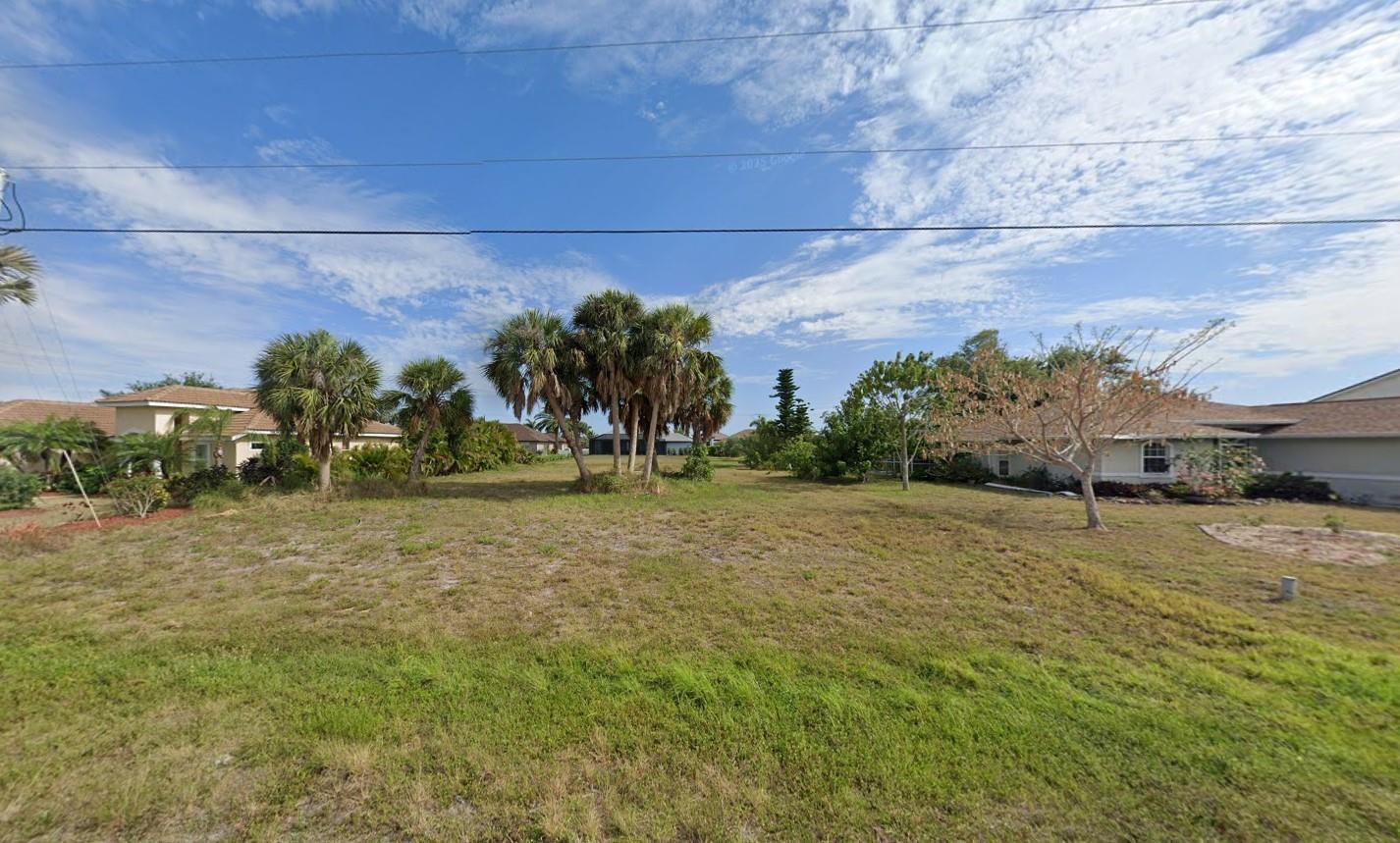 293 LONG MEADOW Lane S, FL 33947