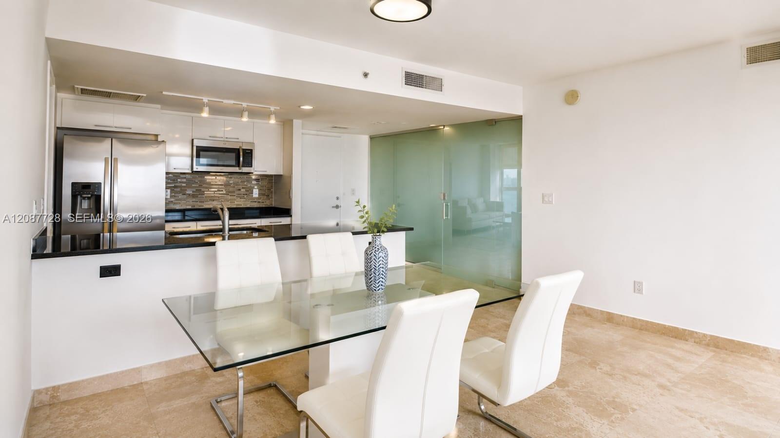 50 Biscayne Blvd # 4106, Miami FL 33132 photo 2