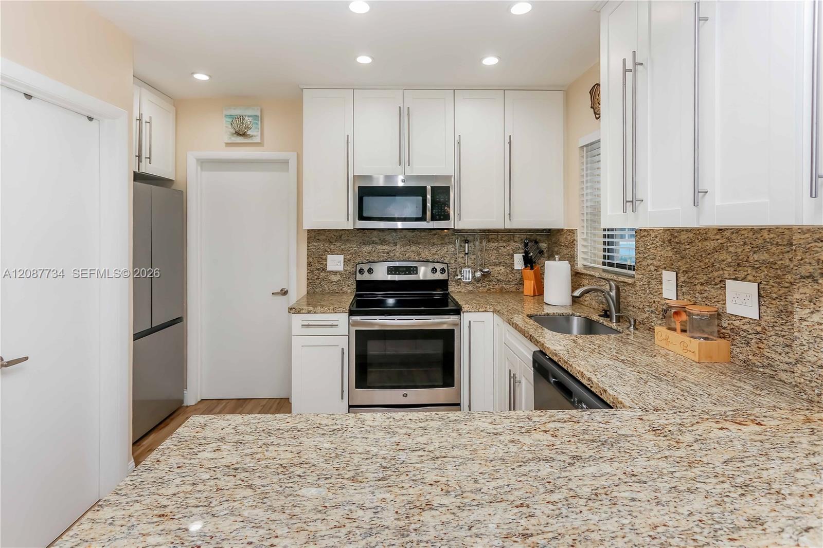 3300 N Surf Rd # 1A, Hollywood FL 33019 photo 2