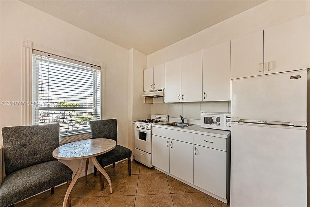 Miami Beach, FL 33140 photo 2