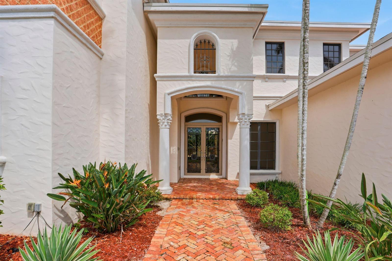 260 NE WAVECREST Court, Boca Raton FL 33432 photo 4