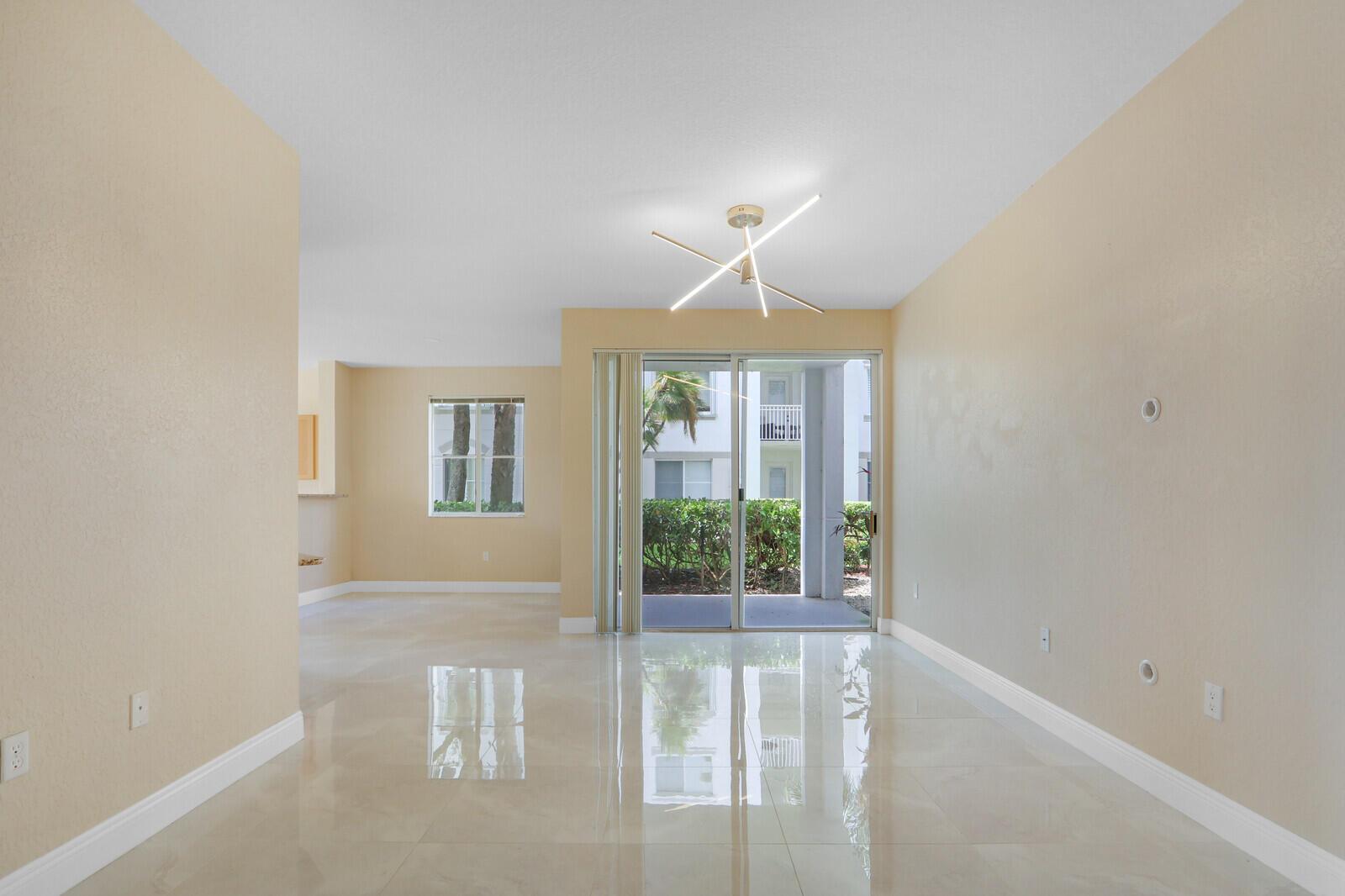 11033 LEGACY Boulevard # 104, Palm Beach Gardens FL 33410 photo 4