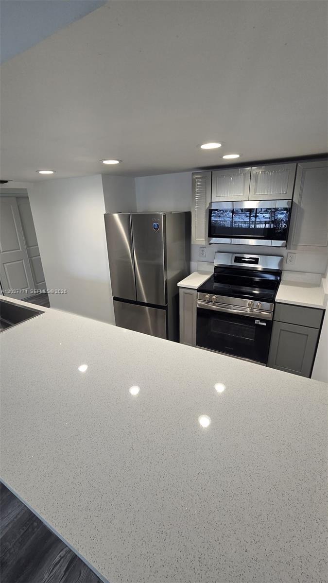 16220 NW 2nd Ave # 211, Miami FL 33169 photo 3