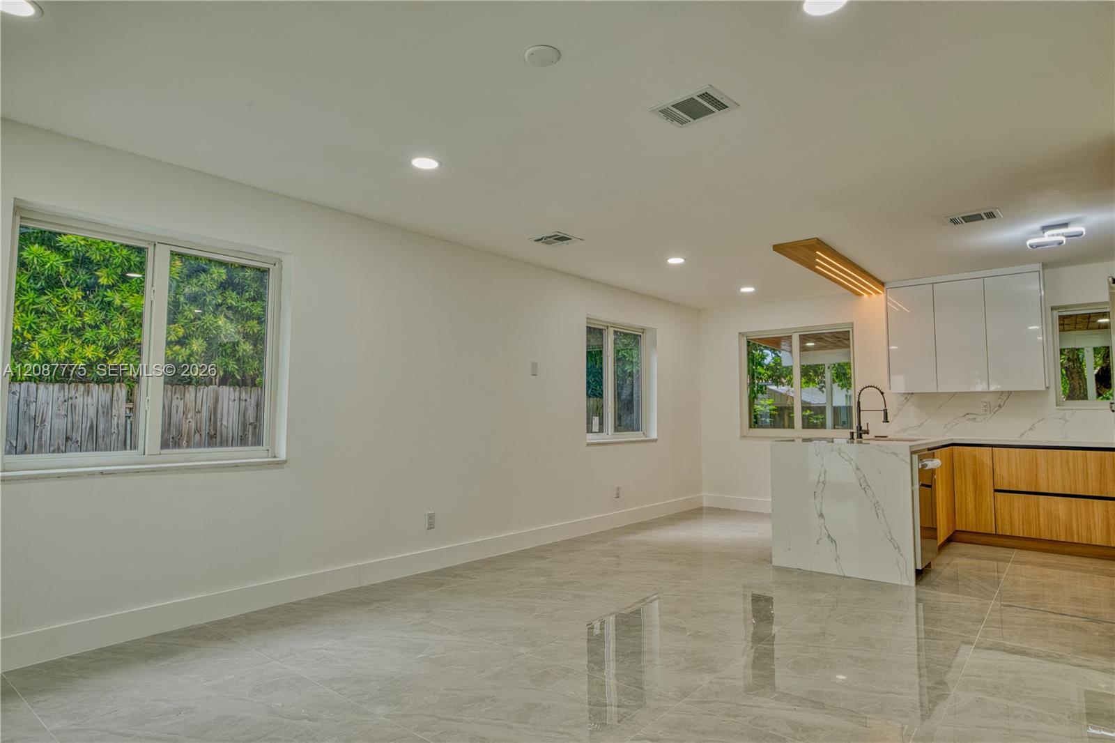 11301 SW 201st St, Miami FL 33189 photo 3