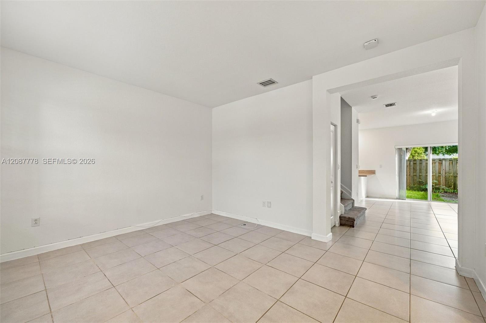 2708 SE 15th Ct, Homestead FL 33035 photo 5