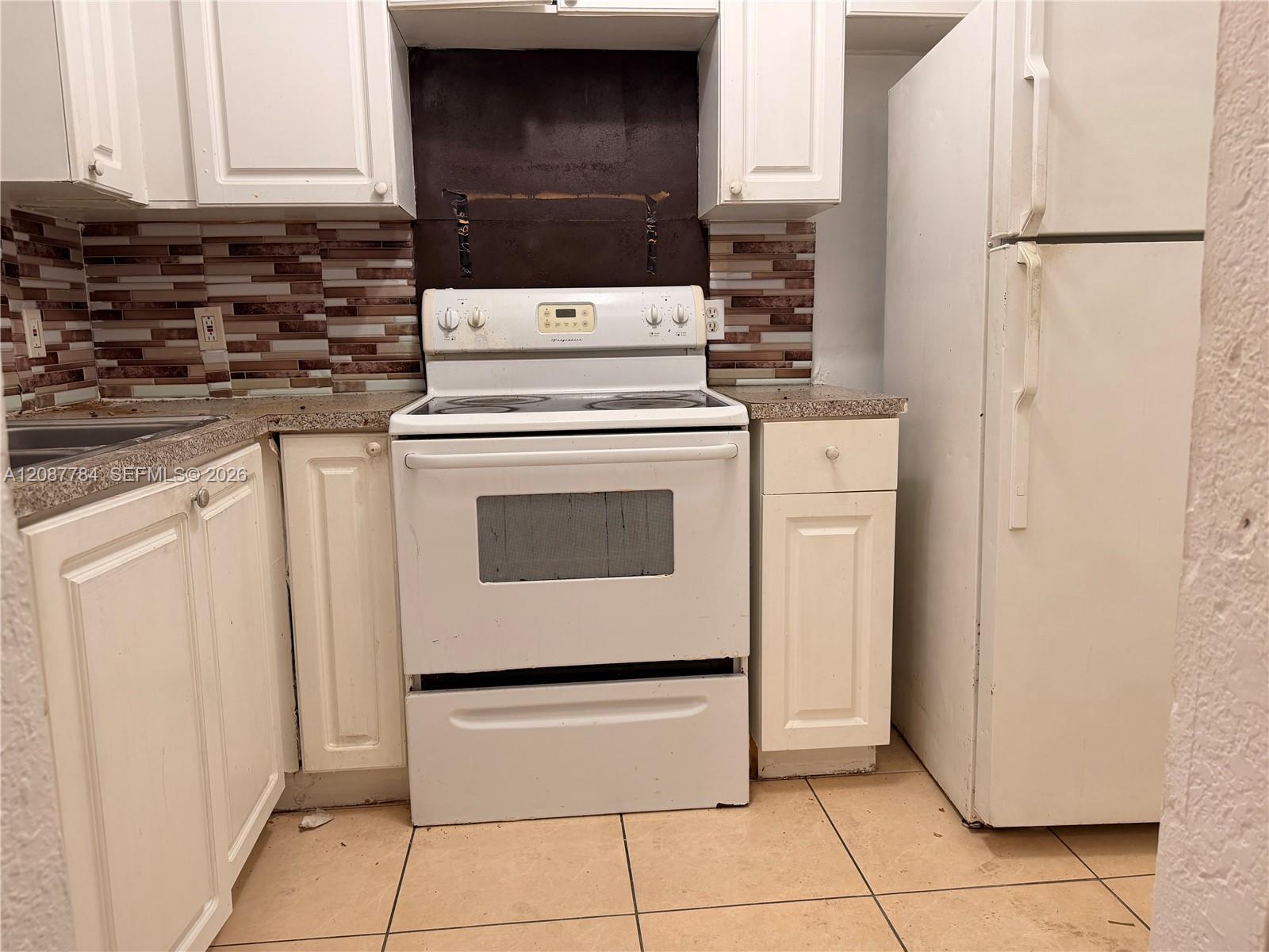 770 NE 128th St # 304, North Miami FL 33161 photo 3