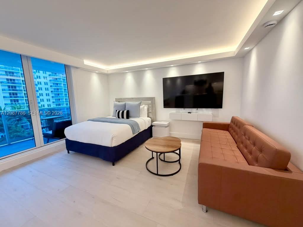 2301 Collins Ave # 920, Miami Beach FL 33139 photo 4