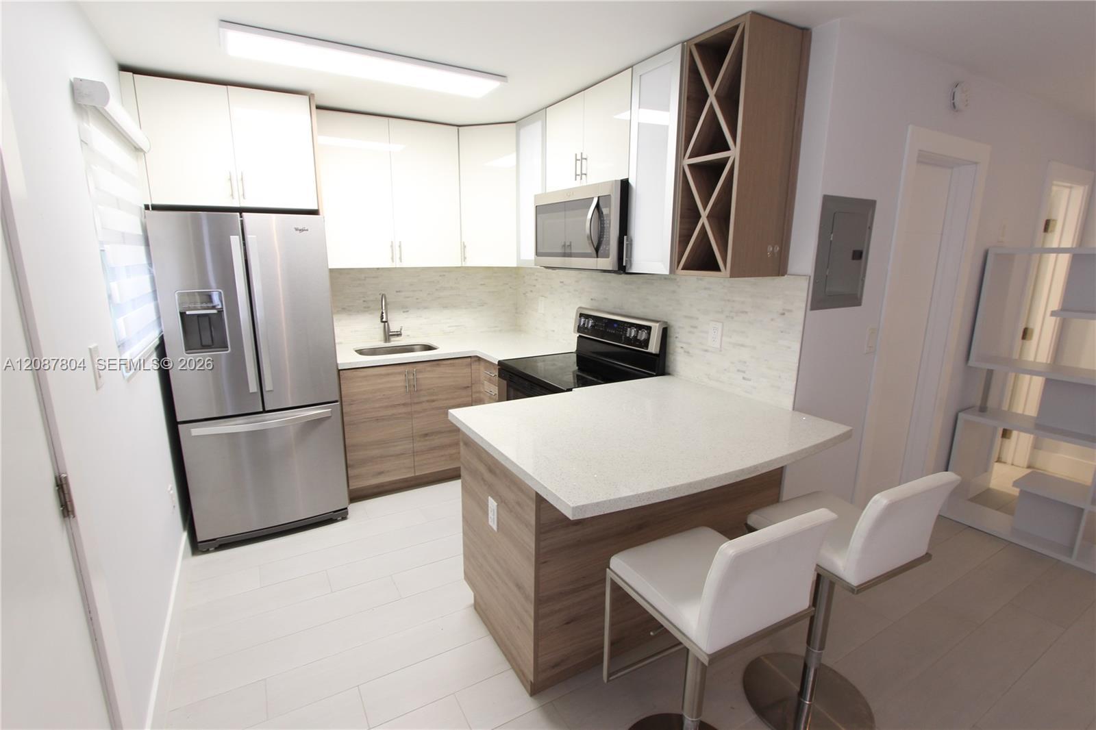427 Santander Ave # 202, Coral Gables FL 33134 photo 4