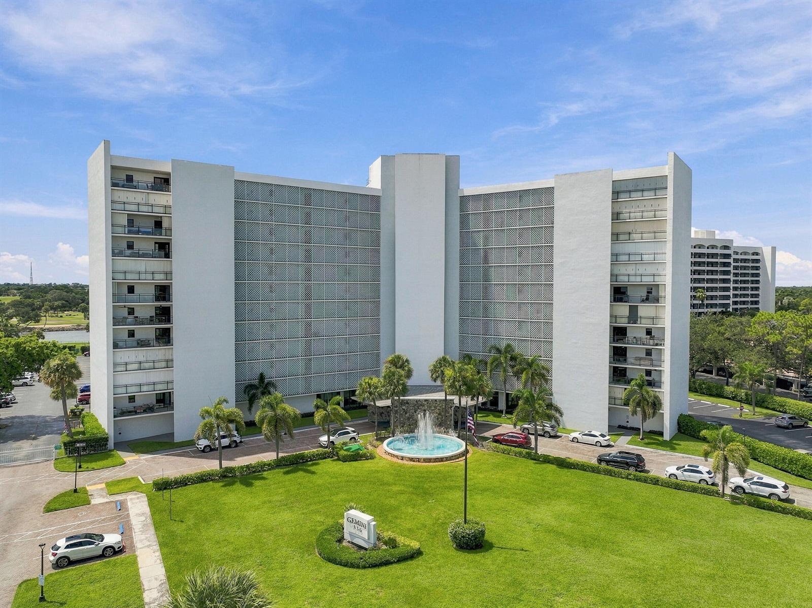 336 Golfview Road Unit 519, North Palm Beach FL 33408 photo 2