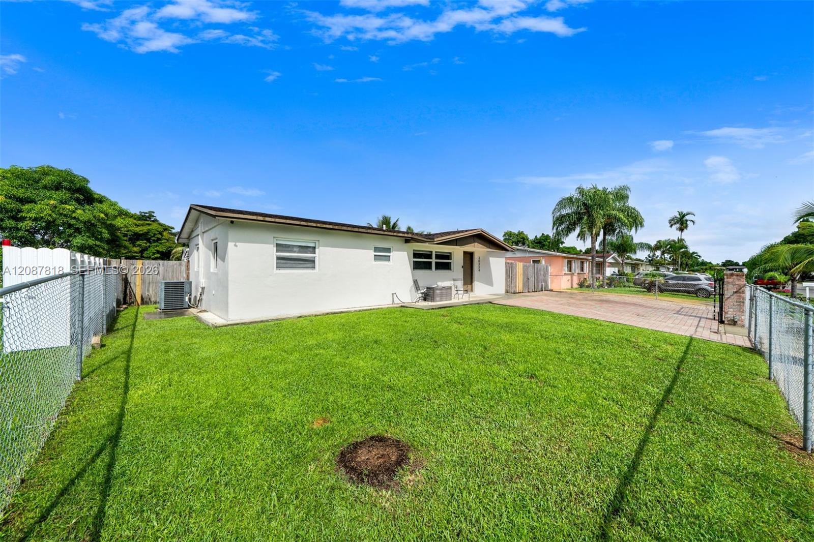 30334 SW 158th Ct, Homestead FL 33033 photo 2