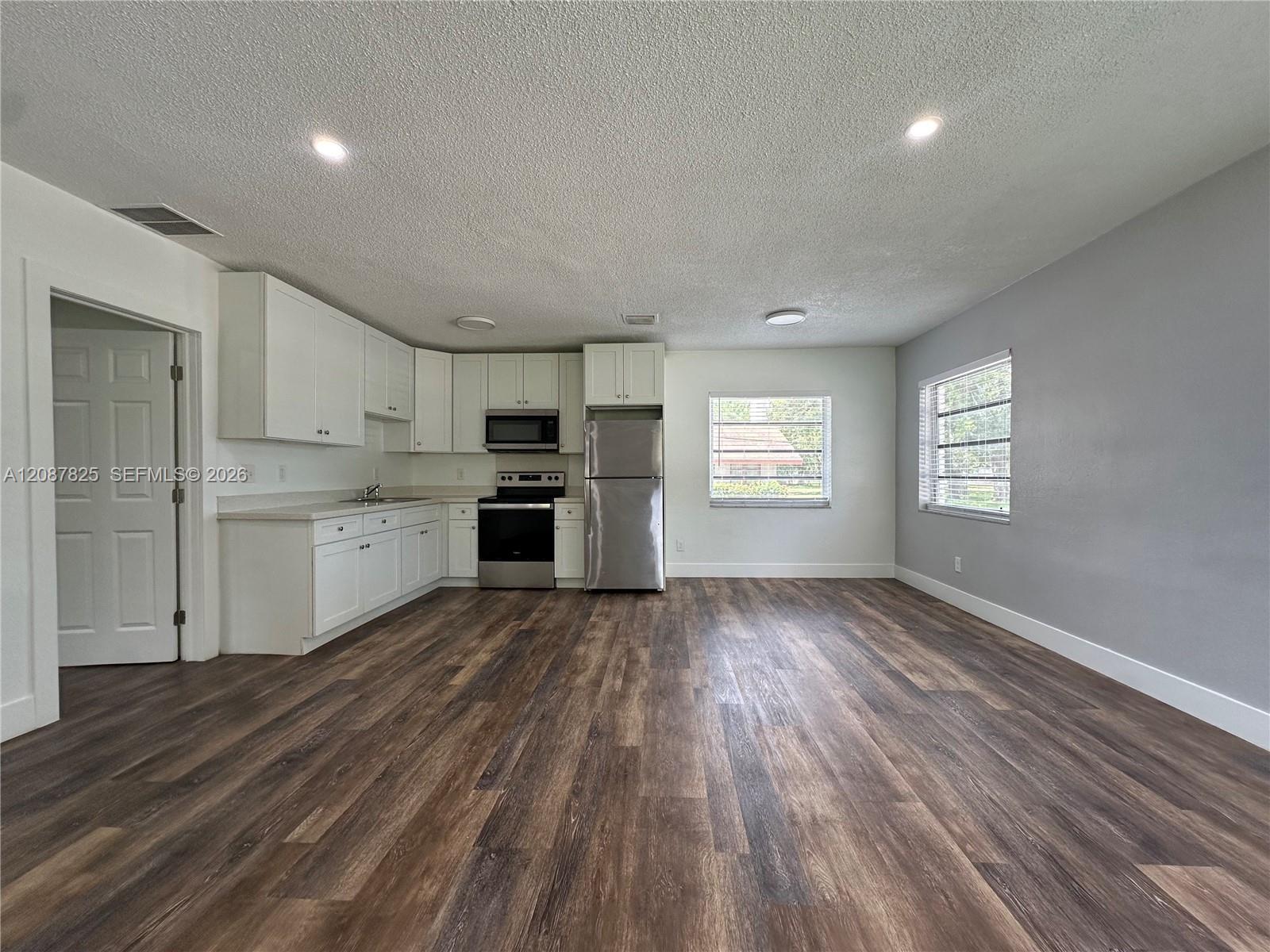 3315 SW 15th Ave # 6, Fort Lauderdale FL 33315 photo 2