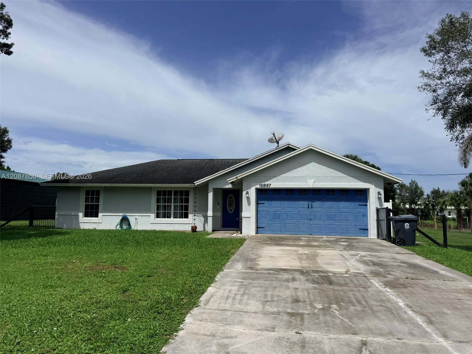 18887 N 42nd Rd N, Loxahatchee FL 33470