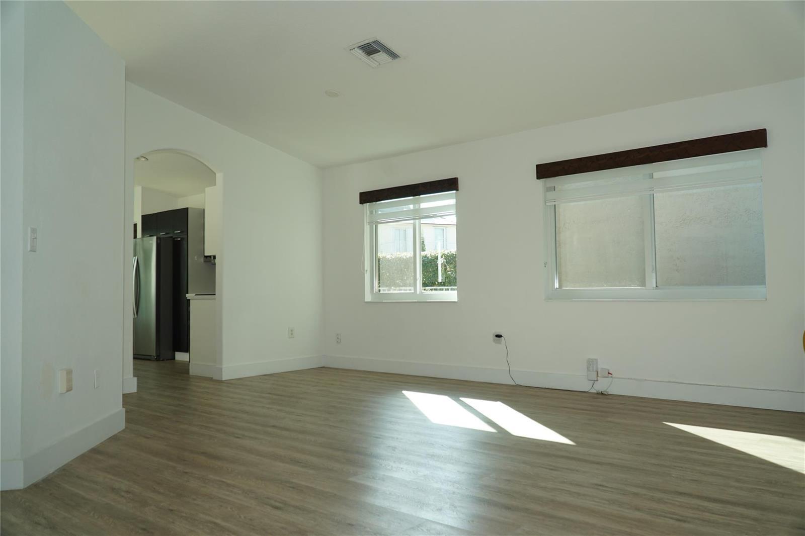 17030 NW 19TH Court, Pembroke Pines FL 33028 photo 5