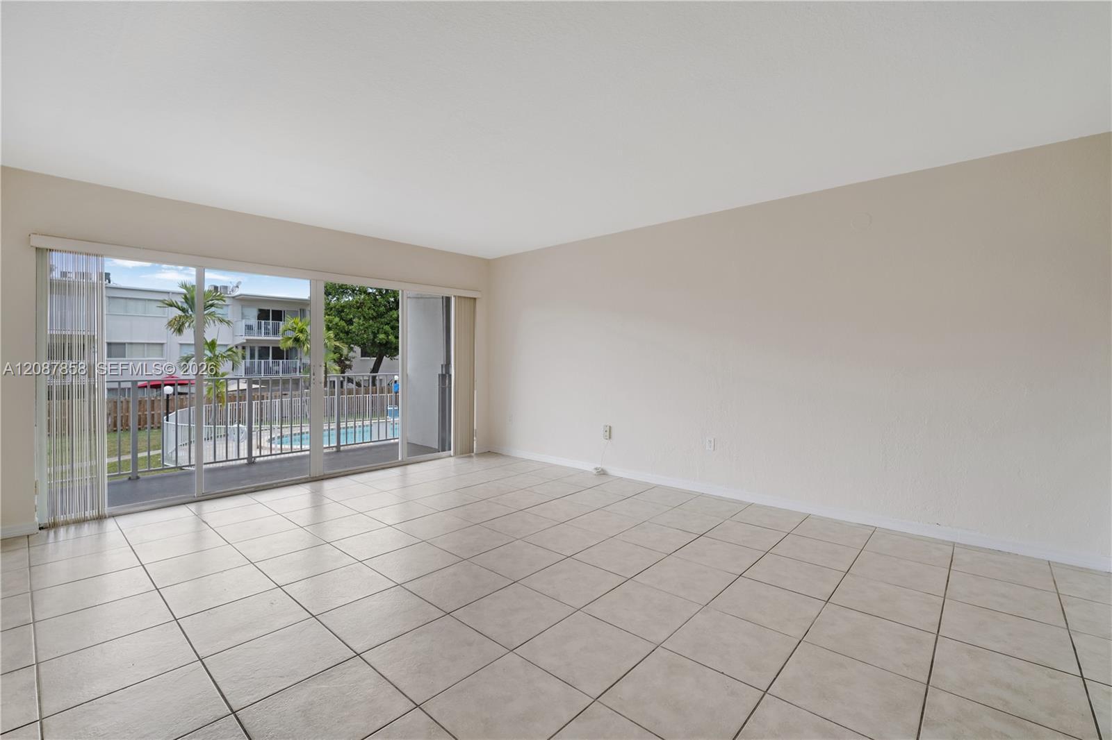 Miami, FL 33156 photo 5