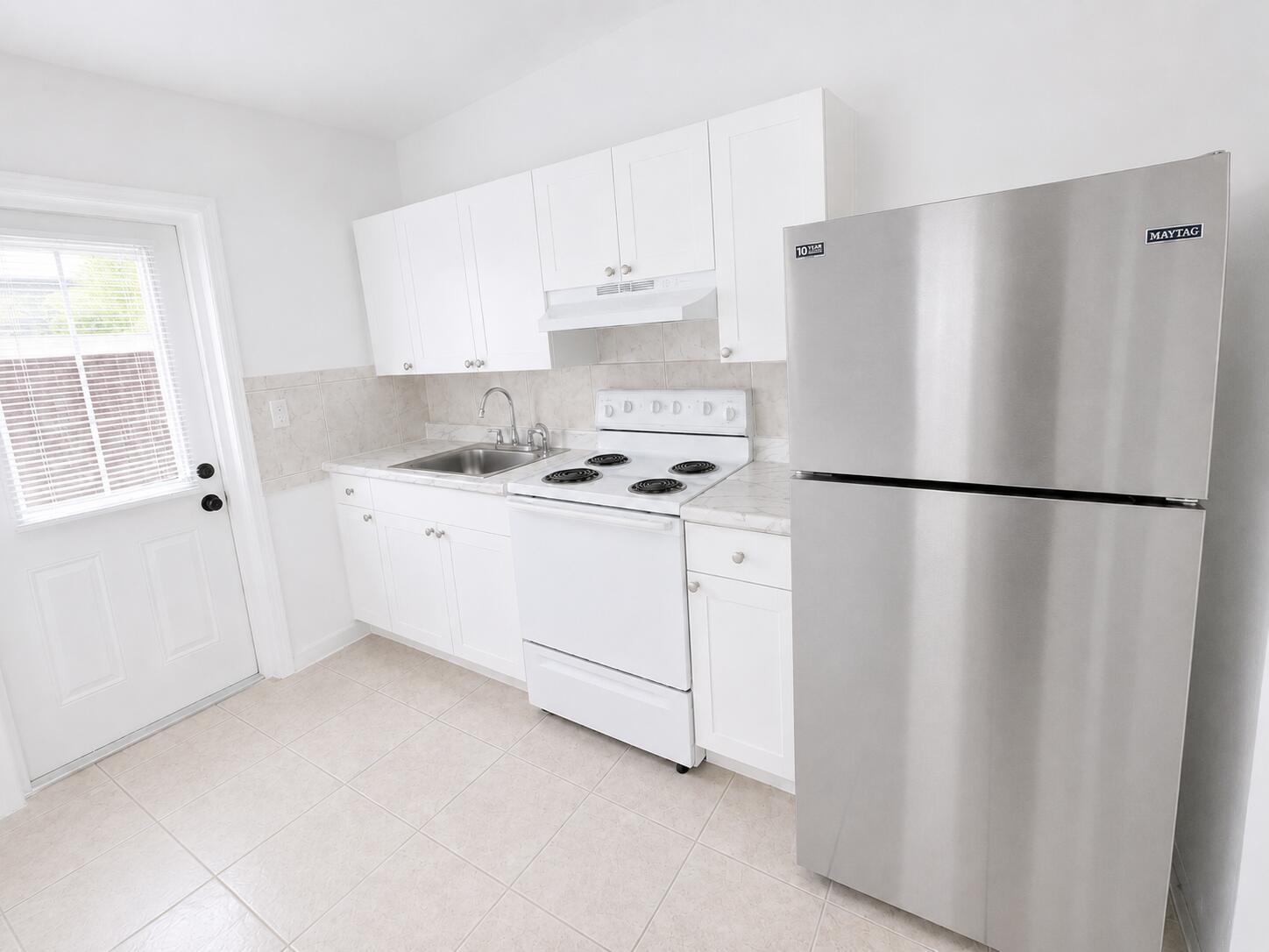 1100 NE 12th Avenue Apt 1, Fort Lauderdale FL 33304