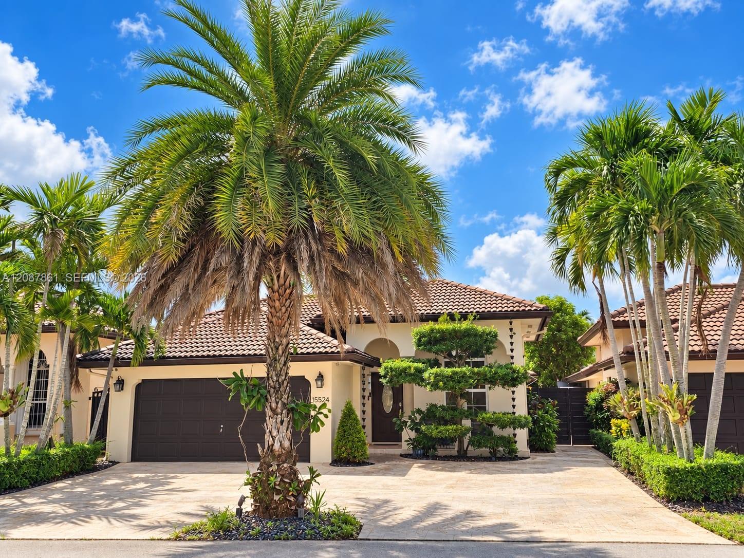 15524 SW 35th Ter, Miami FL 33185