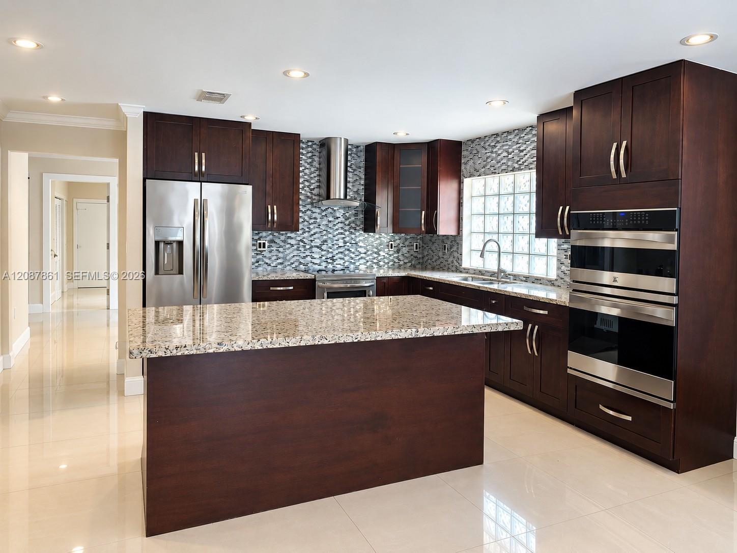 15524 SW 35th Ter, Miami FL 33185 photo 5