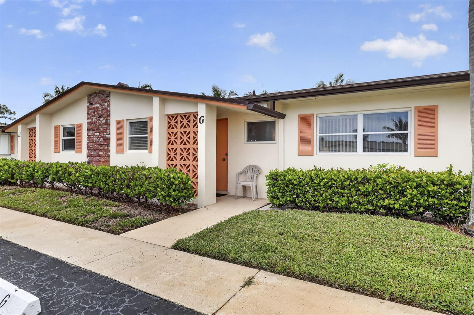 2990 Crosley Drive E # G, West Palm Beach FL 33415 photo 2