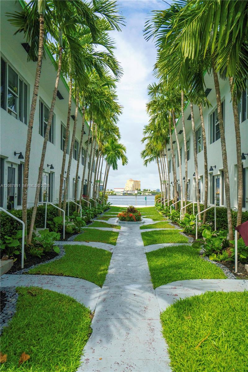 2180 Bay Dr # 4B, Miami Beach FL 33141 photo 2