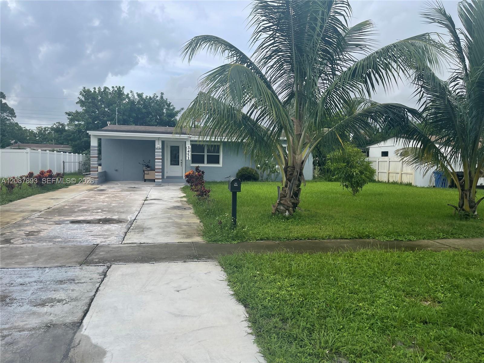 3451 Charleston Blvd, Fort Lauderdale FL 33312 photo 2