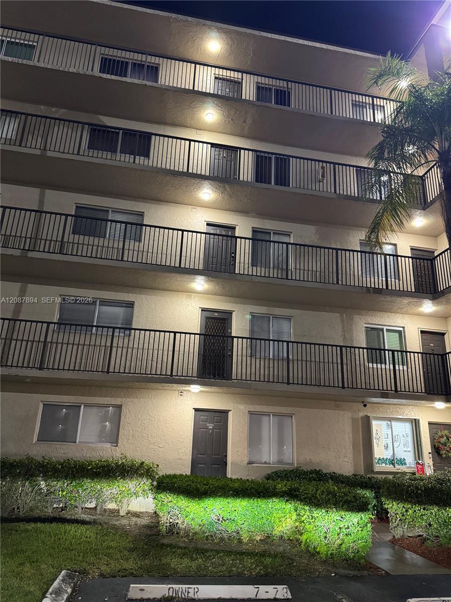 7840 NW 50th St # 209, Lauderhill FL 33351 photo 3
