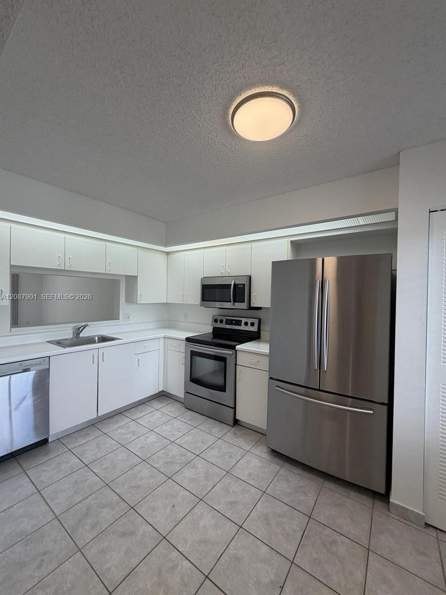 1650 SW 124th Ter # 204D, Pembroke Pines FL 33027 photo 2