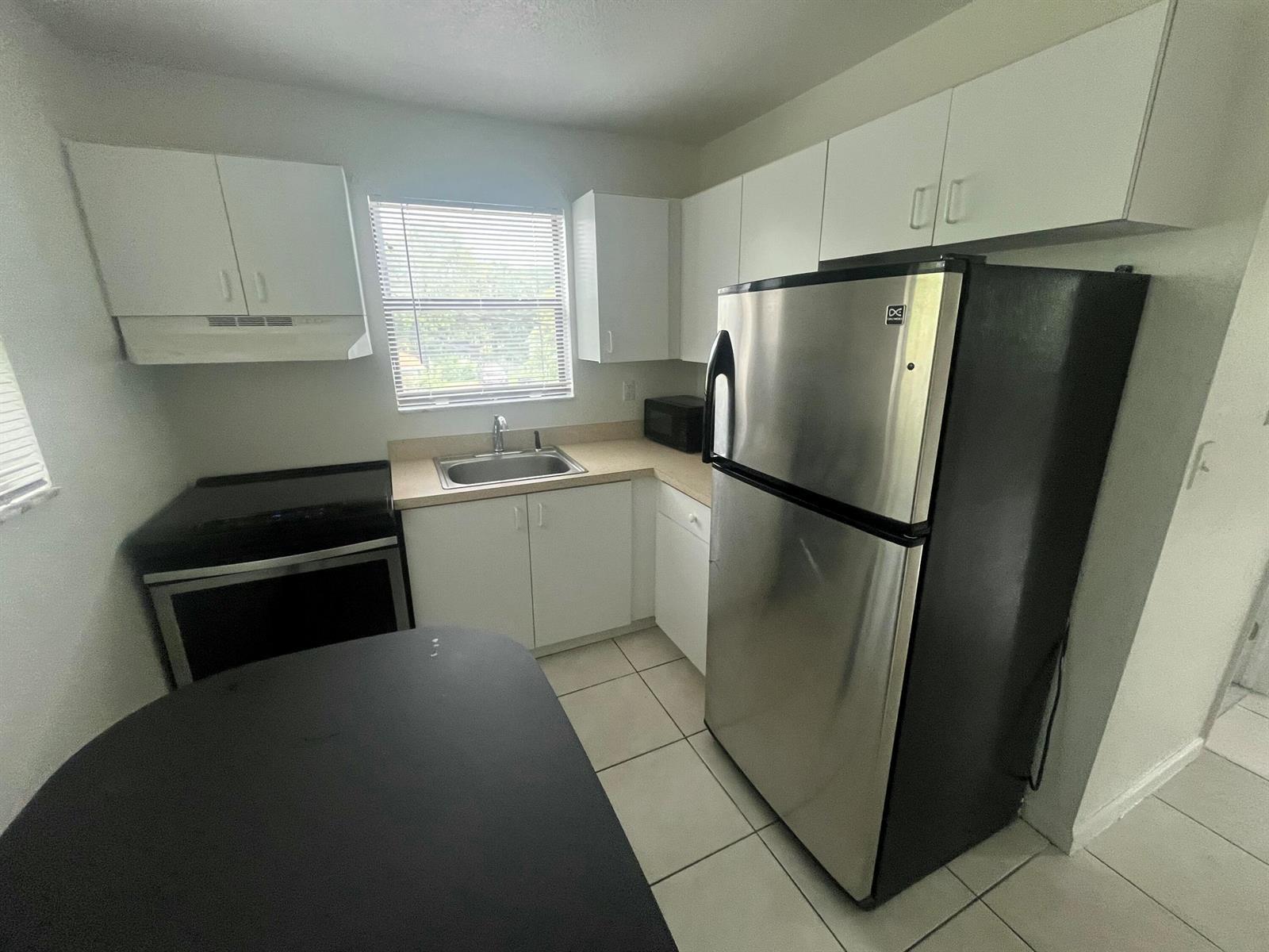 421 NW 7th Terrace # 3, Fort Lauderdale FL 33311 photo 4