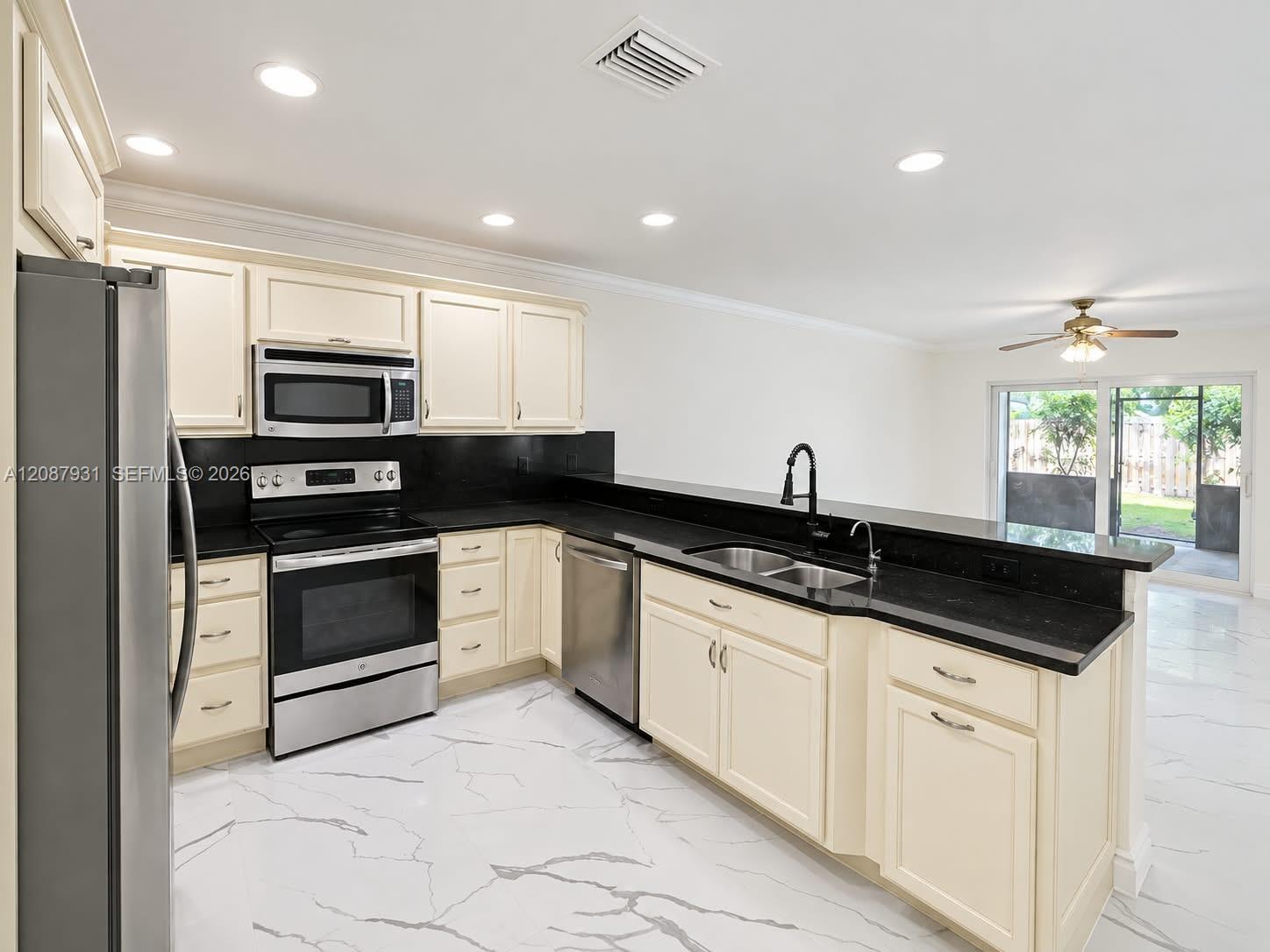 2375 NW 123rd Ave, Coral Springs FL 33065 photo 3