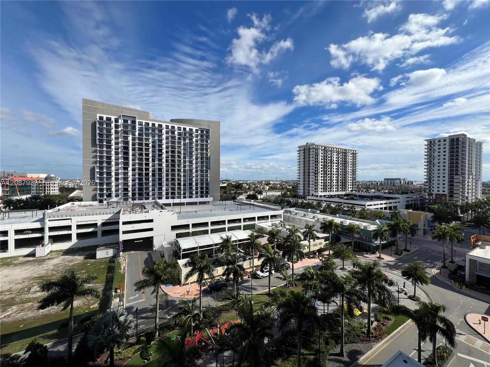 5300 Paseo Blvd # 711, Doral FL 33166 photo 3