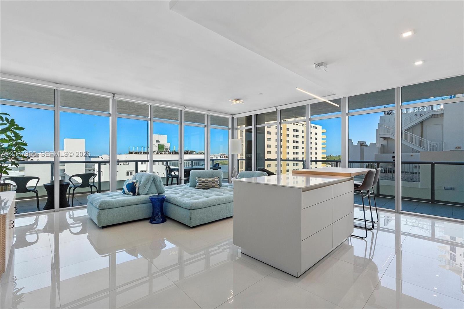 3737 Collins Ave # 804, Miami Beach FL 33140 photo 3