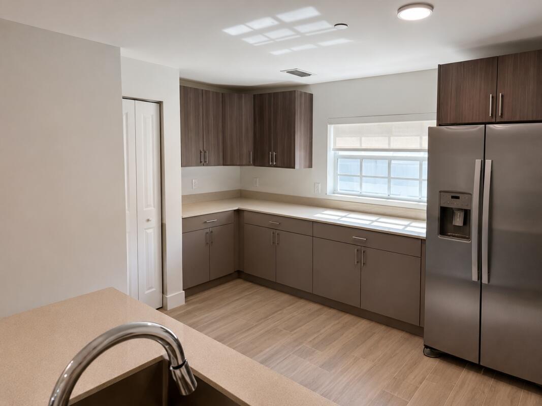 307 N J Street # 308, FL 33460 photo 3