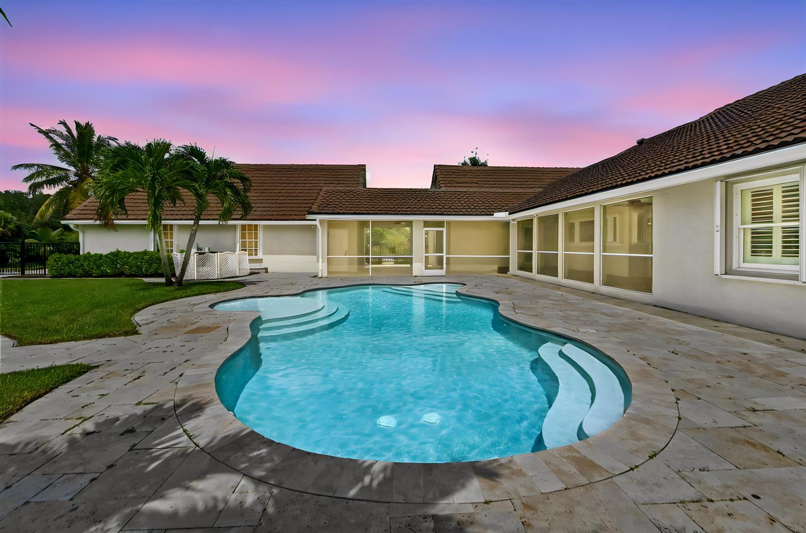 5703 Lago Del Sol Drive, Lake Worth FL 33449 photo 3
