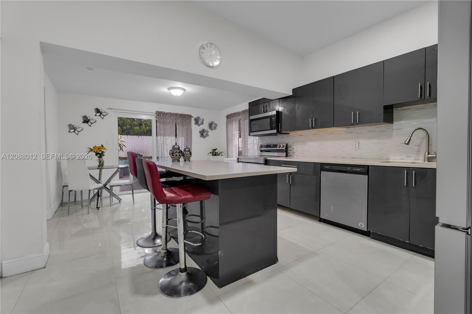 12501 NW 22nd Ave, Miami FL 33167 photo 5