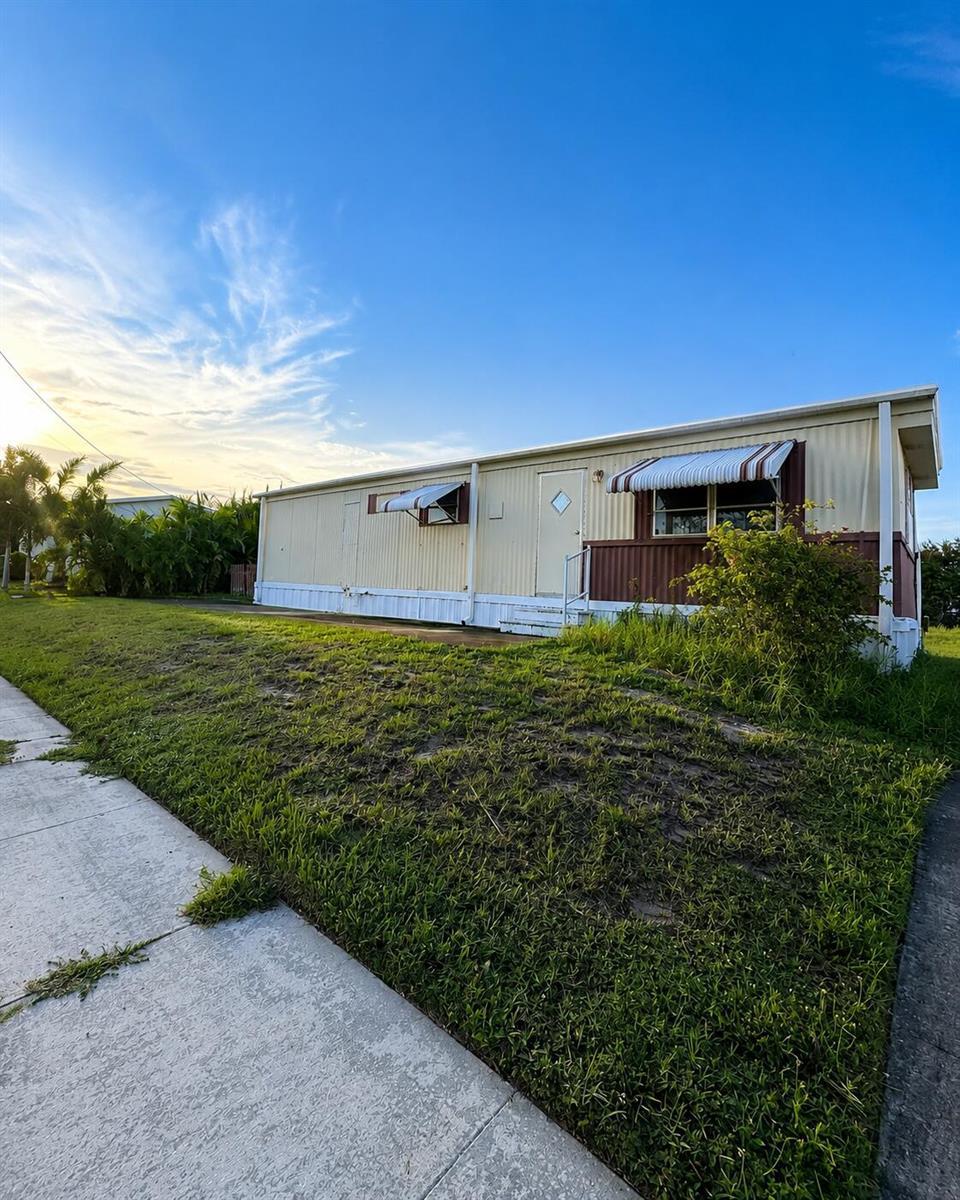4133 MOCKING BIRD Drive, Boynton Beach FL 33436