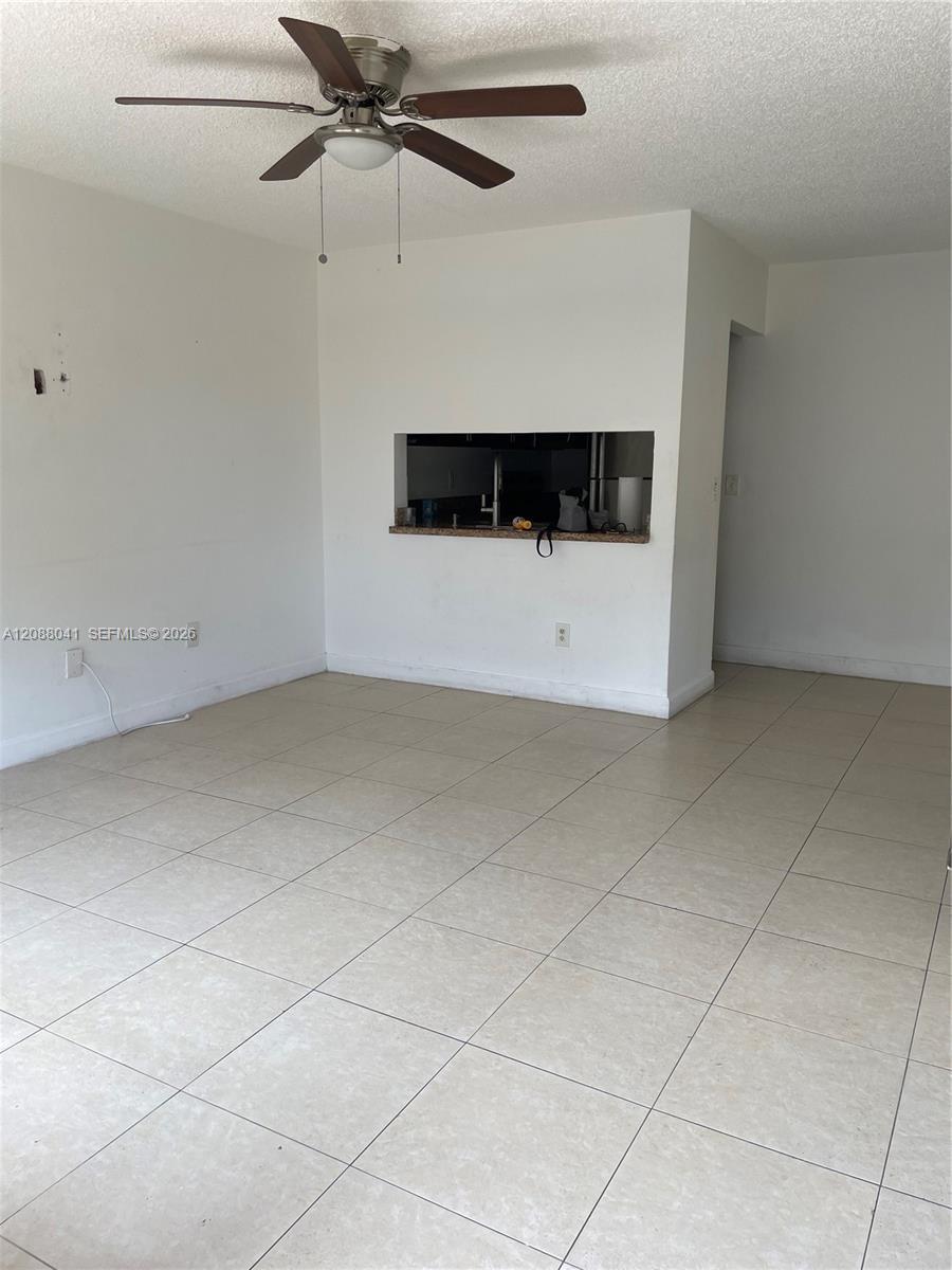 15318 SW 72nd St # 21, Miami FL 33193