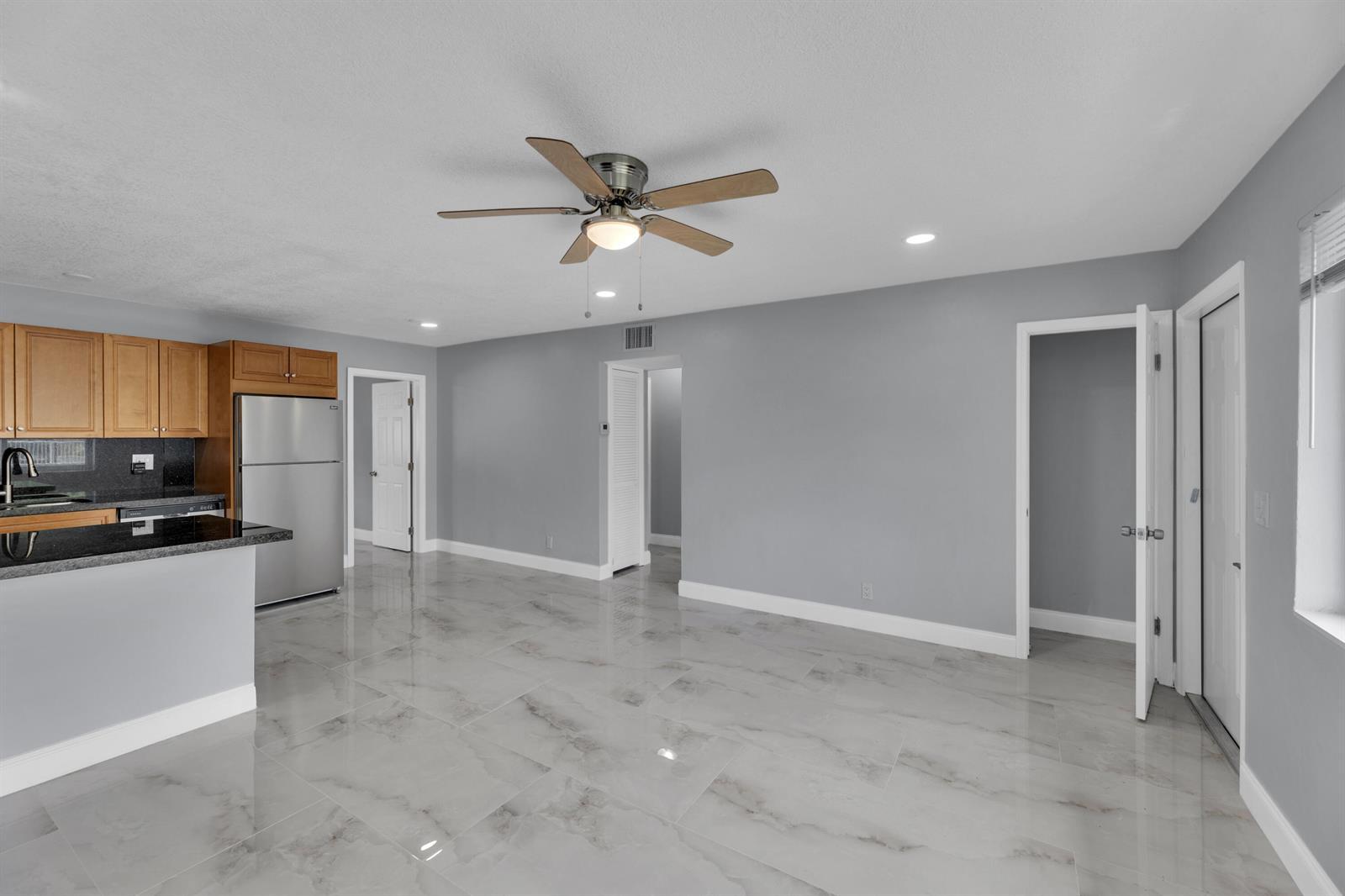 800-802 SW 6th Court # 802, Pompano Beach FL 33060 photo 4