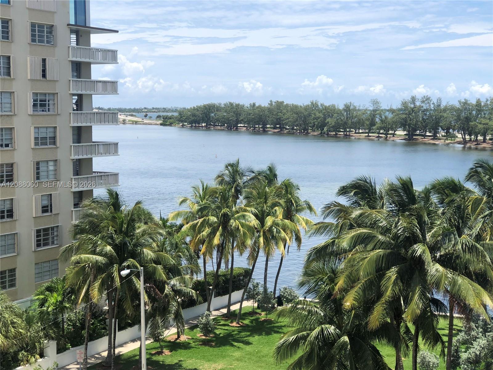 150 SE 25th Rd # 7E, Miami FL 33129