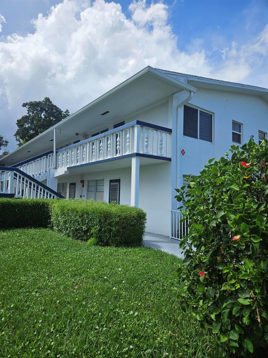 120 WESTBURY E # 120, Deerfield Beach FL 33442 photo 2