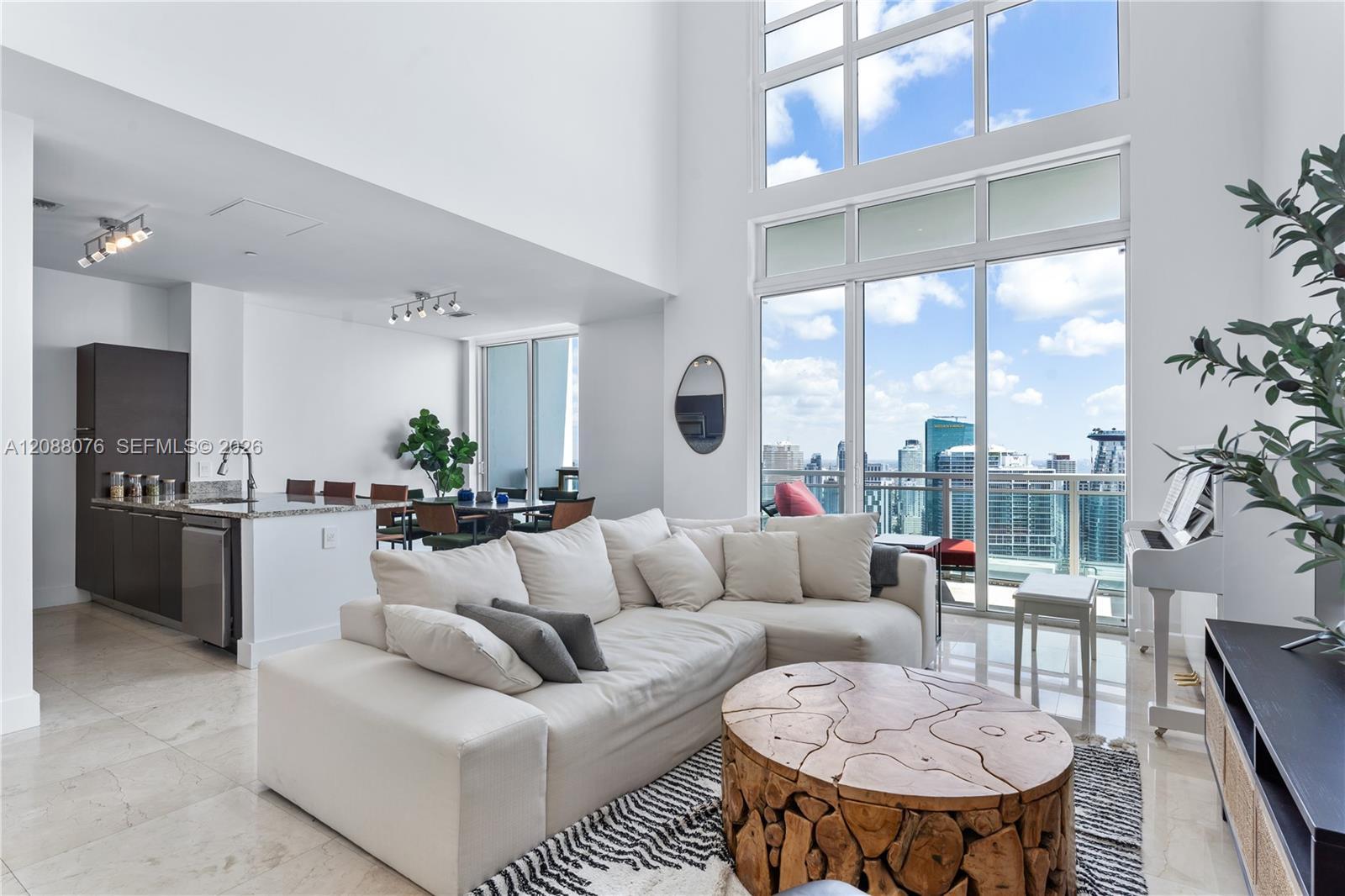 950 Brickell Bay Dr # 5506, Miami FL 33131