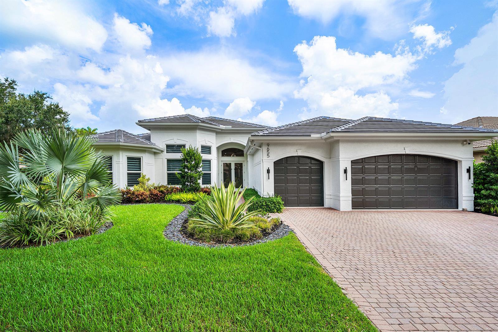 9655 SAVONA WINDS Drive, Delray Beach FL 33446 photo 2
