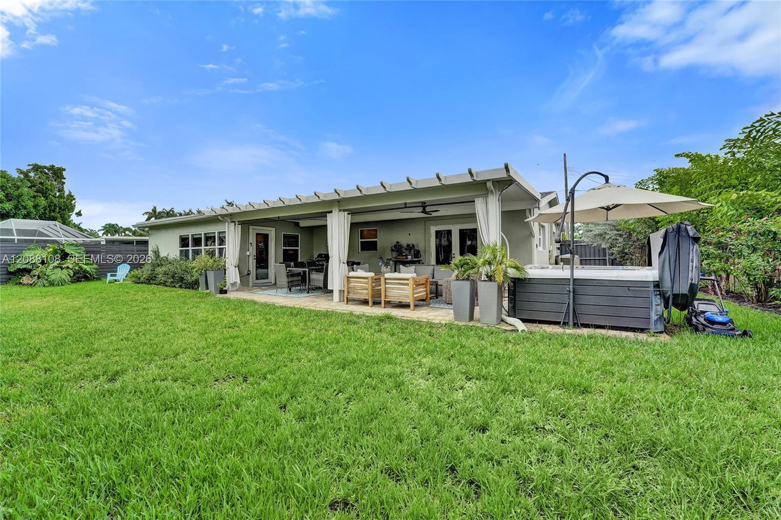 418 NW 20th St, Wilton Manors FL 33311 photo 3