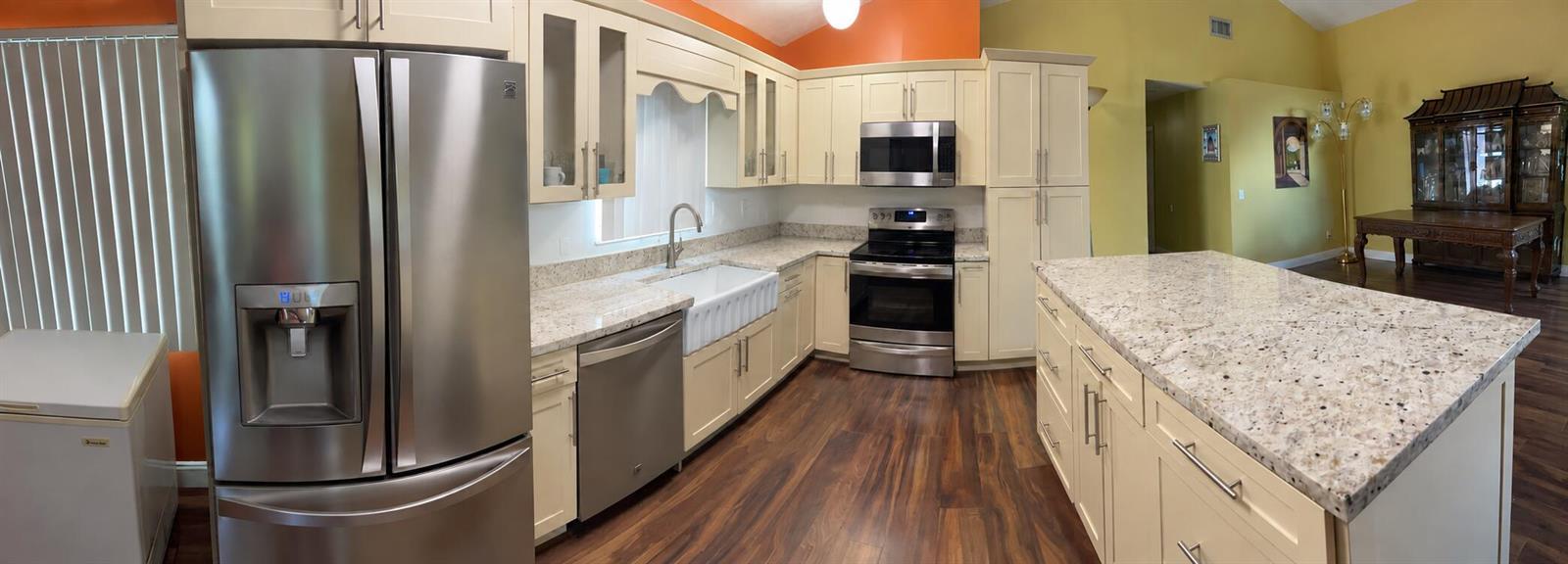 1322 E GLEN OAK Road, North Lauderdale FL 33068 photo 3