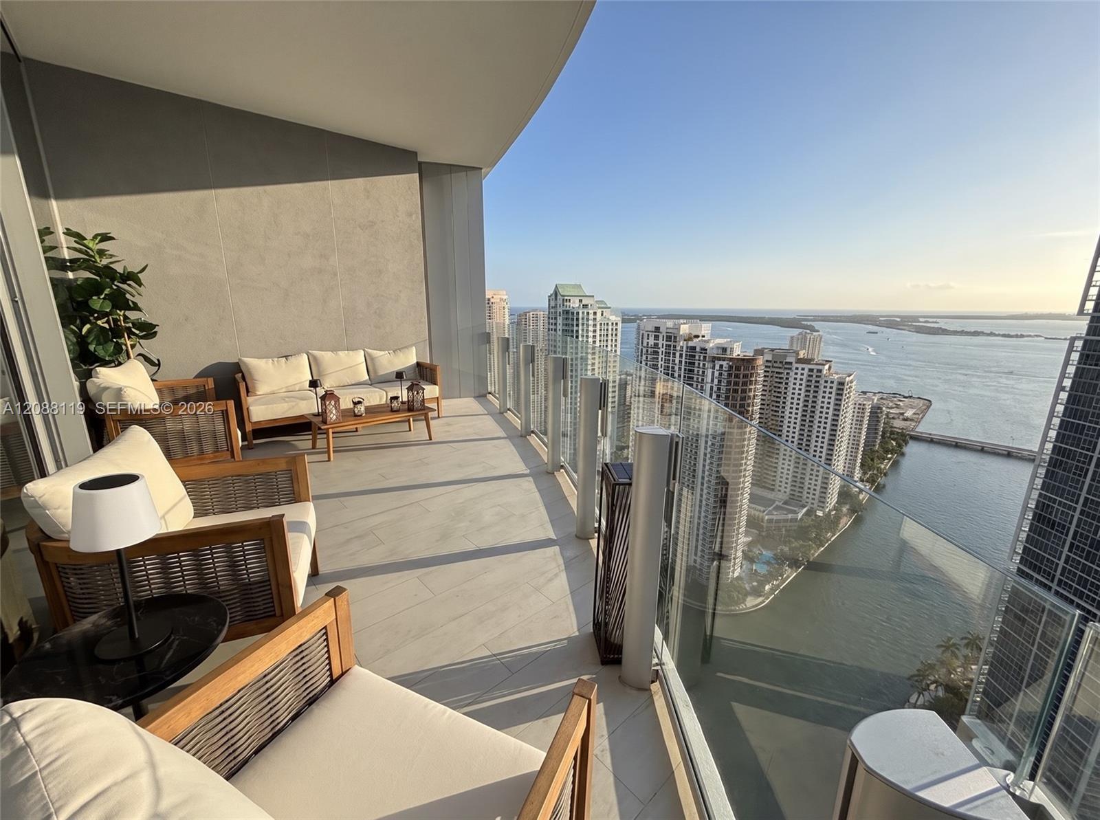 300 Biscayne Boulevard Way # 4007W, Miami FL 33131 photo 2