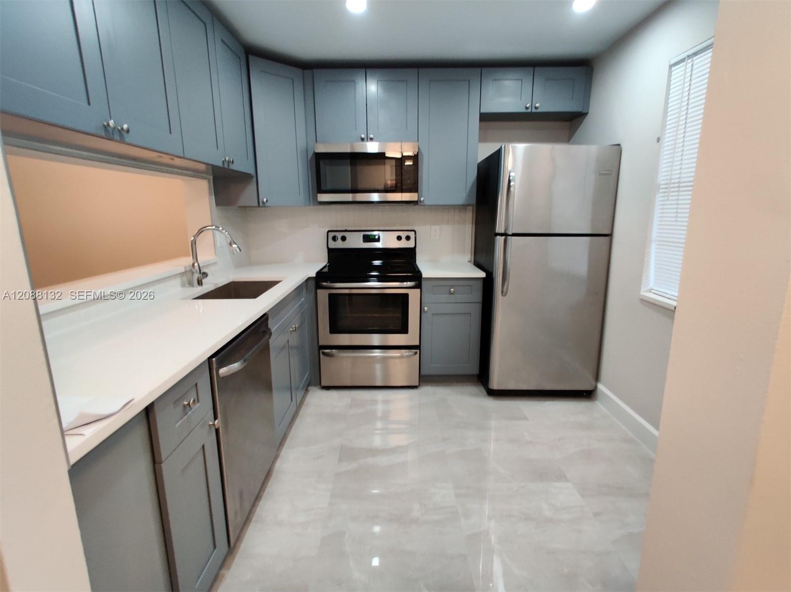 8750 Royal Palm Blvd # 3, Coral Springs FL 33065